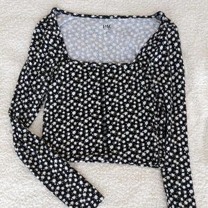 Black and White Floral Women's Longsleeve CropTop